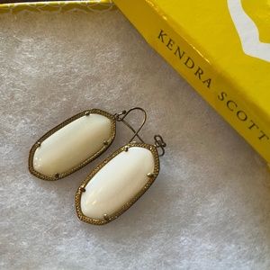 Kendra Scott, Elle drop earrings